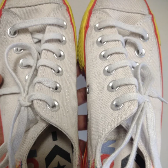 Converse White Chunky Stacked Rainbow Sneakers Size 5 - Picture 6 of 7